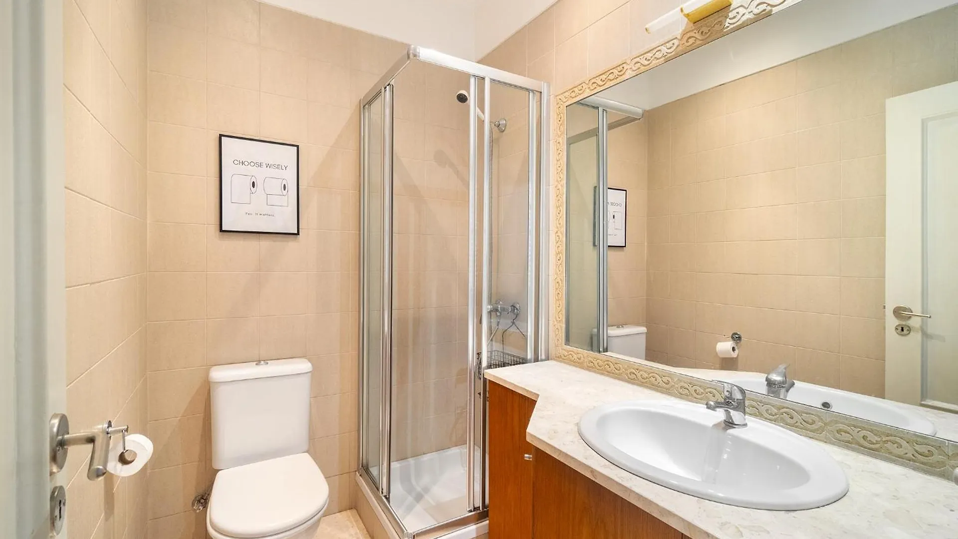 Whome Artsy Apartment In The Heart Of Chiado Lisboa 0*,  Portugal